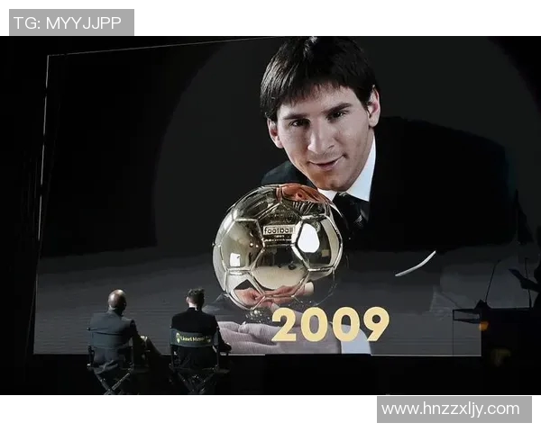 蓬蓬头足坛巨星成长历程与辉煌瞬间全面回顾